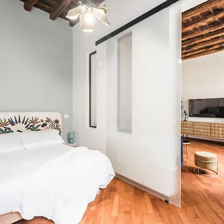 The Rent - Characteristic Three-room Near Piazza Navona Appartamento