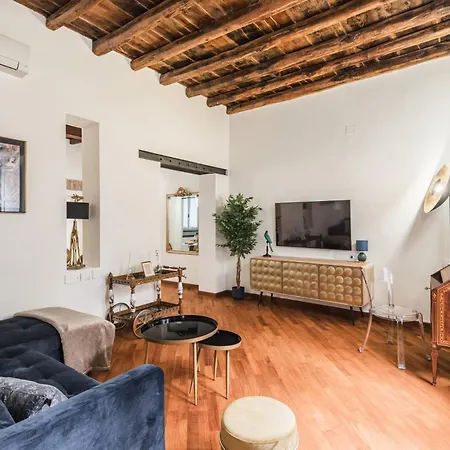 The Rent - Characteristic Three-room Near Piazza Navona * Roma