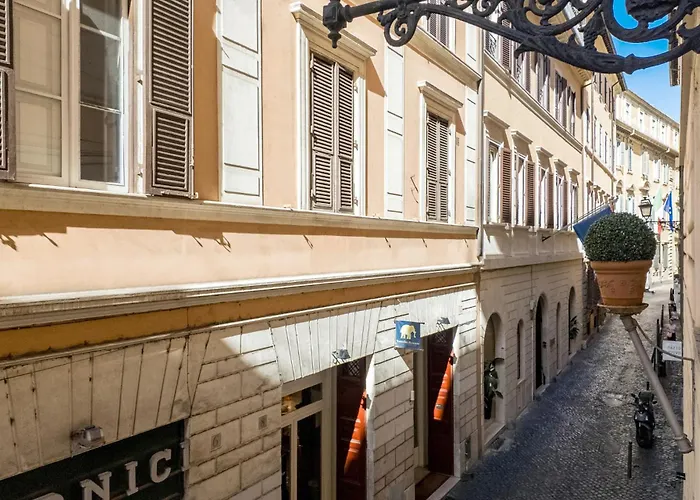 Apartment The Rent - Characteristic Three-room Near Piazza Navona *